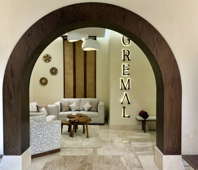 Lobby lounge at G-Remal Hotel